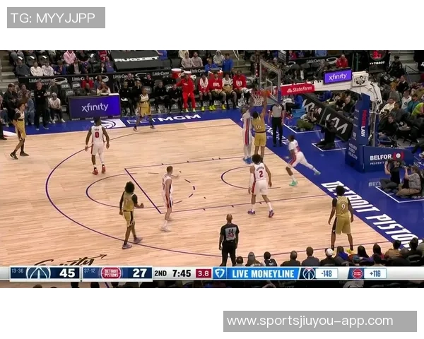 托布绝杀失利遭封盖03秒空接再被大帽翻倒在地真是倒霉透了